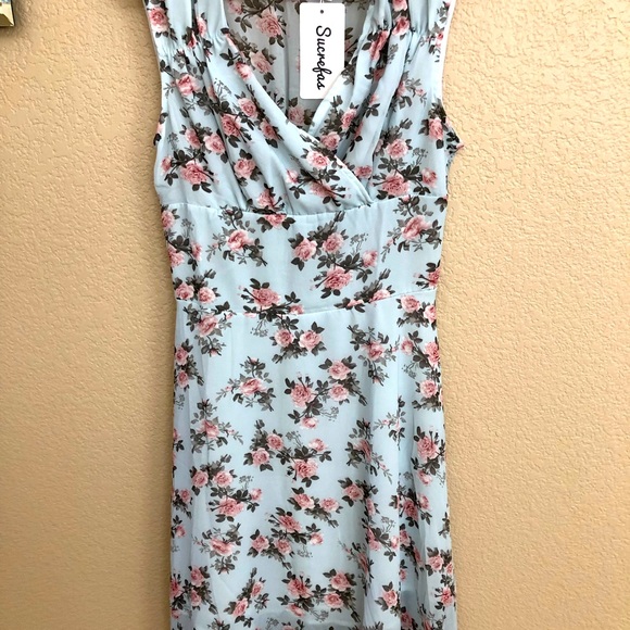 Sweet Pea Dresses & Skirts - Sweet Pea Light Blue Midi Dress with Pink Floral Print